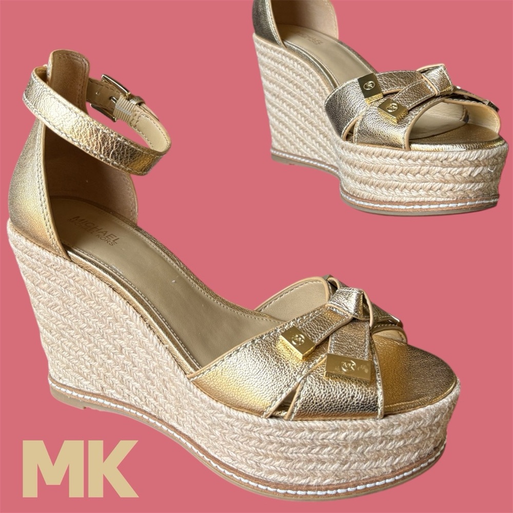 Michael Kors Lucinda/Leighton Style
Metallic Gold Espadrille Wedge
Sandal 8 NWOB - Picture 12 of 15